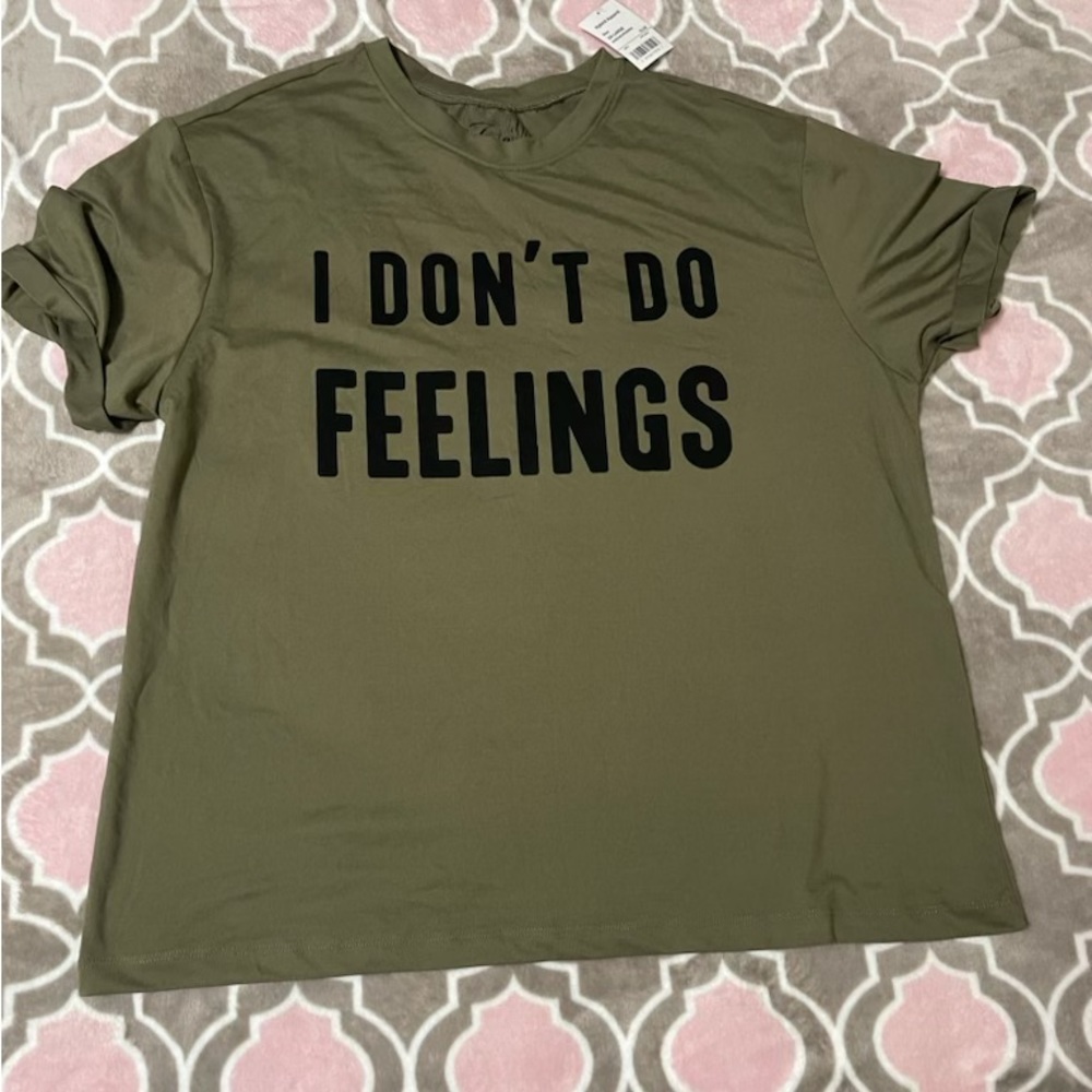 HYBRID APPAREL T-Shirt (NEVER WORN WITH TAG)
